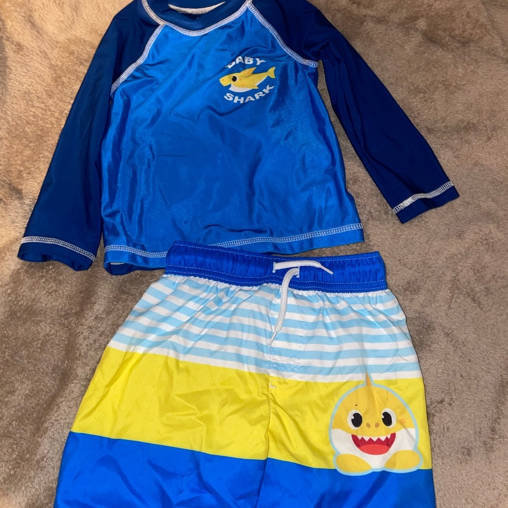 (4) 2t swim suits